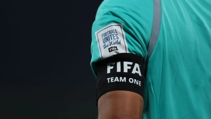 arbitre-fifa-696x392 Quatre arbitres marocains retenus pour le Mondial 2026