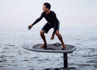 Nador accueille le premier circuit international du e-foil en Afrique