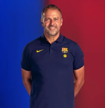 Hansi Flick prolonge son aventure au FC Barcelone jusqu’en 2028 Hansi Flick prolonge son aventure au FC Barcelone jusqu'en 2028