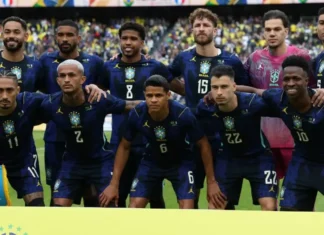 Le Maroc ouvre sa Coupe du monde face à un Brésil en chantier défensif Le Maroc ouvre sa Coupe du monde face à un Brésil en chantier défensif