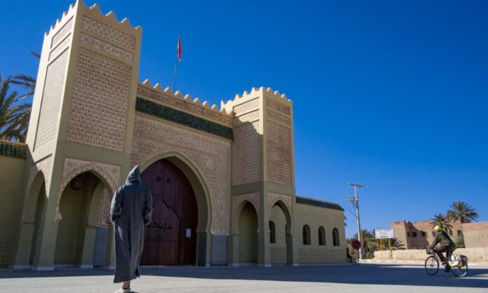 Mausolee-Moulay-Ali-Cherif-1000x600 Dons royaux au Mausolée Moulay Ali Cherif et à la Zaouïa Derkaouia
