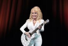 Dolly Parton, la légende américaine de la country, disparaît à 80 ans Dolly Parton, la légende américaine de la country, disparaît à 80 ans
