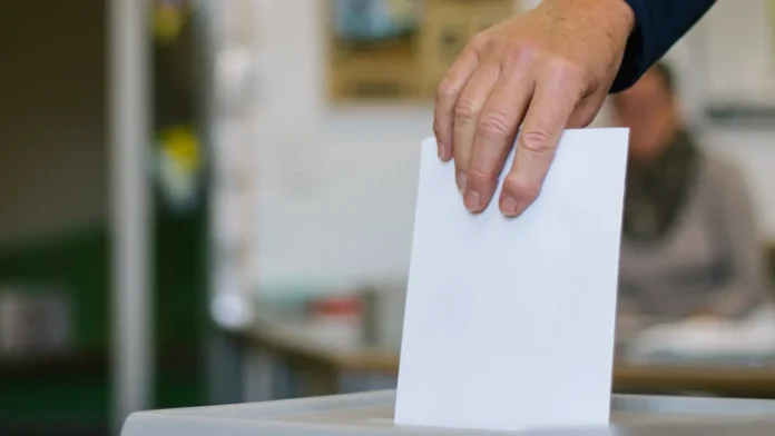 -elections Législatives au Maroc : 28,05 % des électeurs ont voté à 17 h