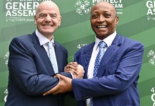 Infantino et Motsepe rendent hommage au football marocain Infantino et Motsepe rendent hommage au football marocain