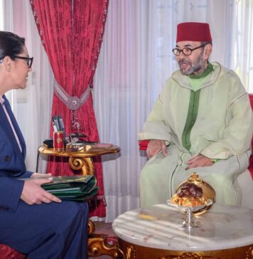 El Mansouri reçue par S.M le Roi Mohammed VI à Rabat El Mansouri reçue par S.M le Roi Mohammed VI à Rabat